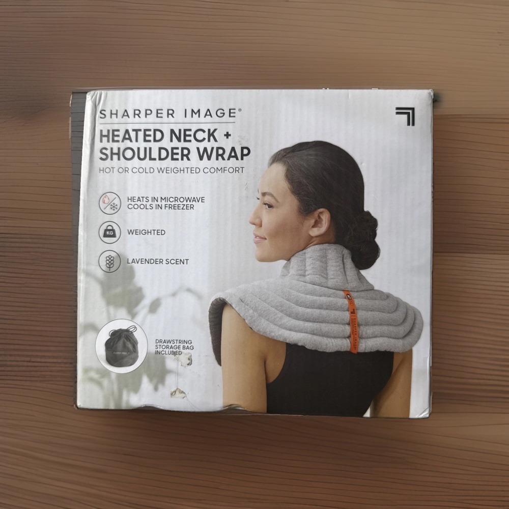 Sharper Image Neck & Shoulder Aromatherapy Wrap Lavender Scented Hot/Cold (NEW)